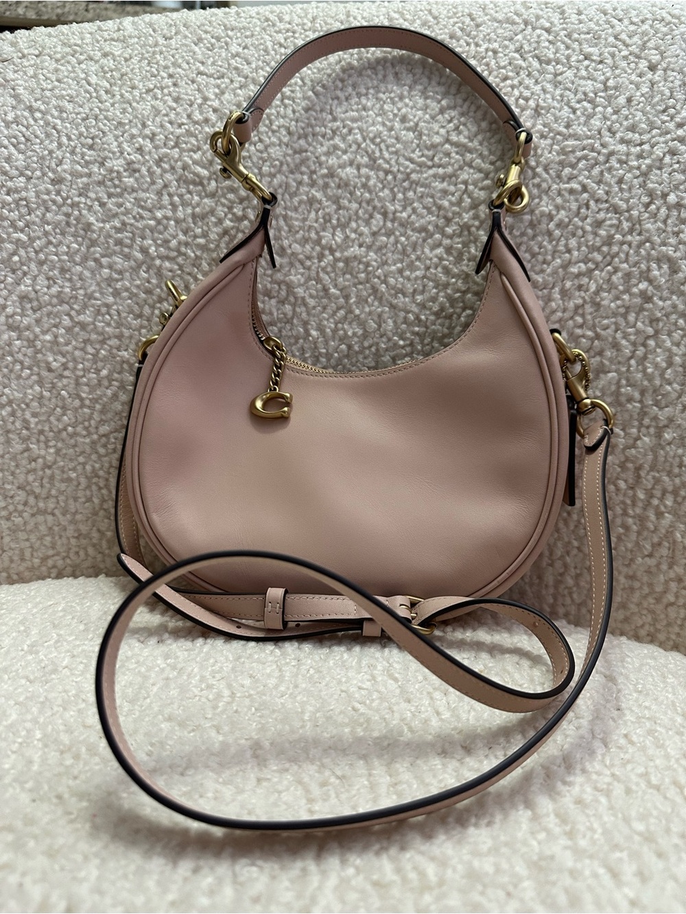 Coach Jonie 22 in Cream